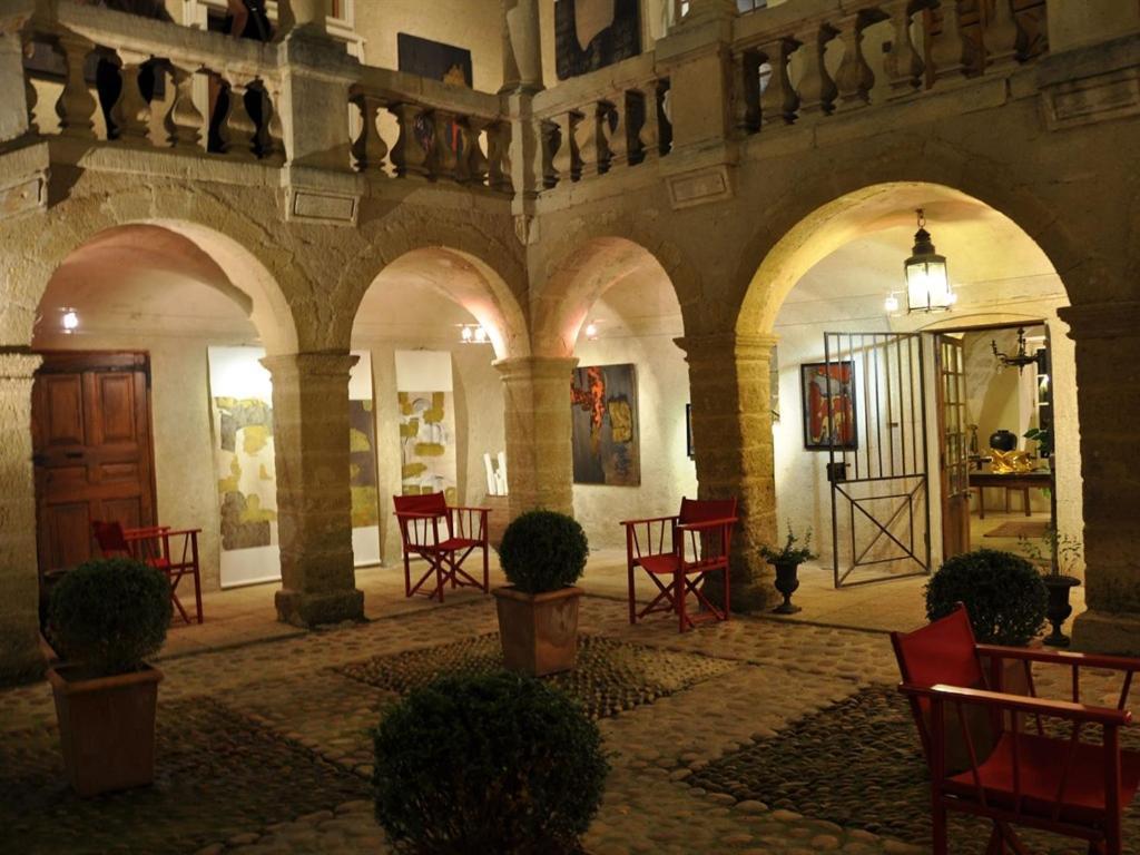 Chambres D'Hotes Chateau Beaupre Saint-Laurent-des-Arbres Eksteriør billede